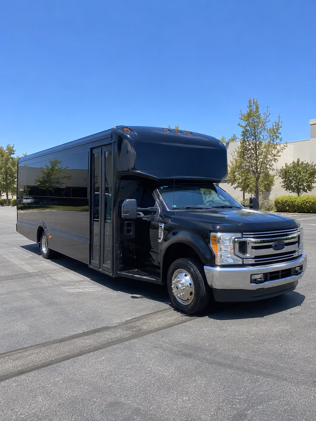 Passenger watching the Minneapolis scenery during a regional party bus road trip