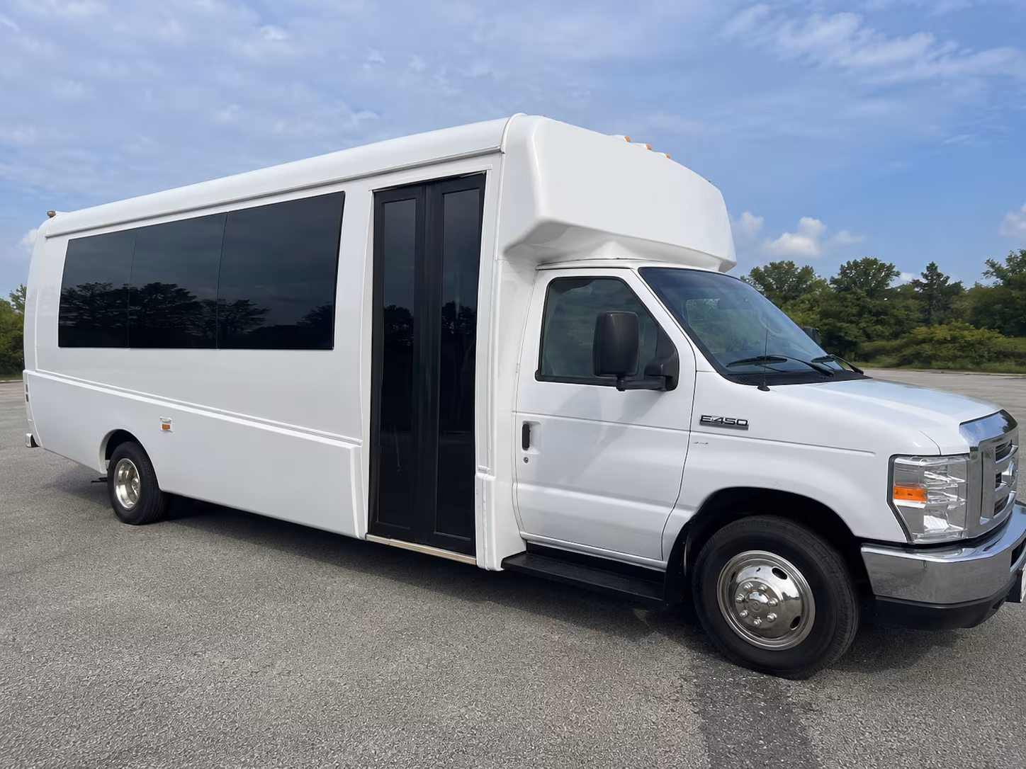 Minneapolis Bachelor & Bachelorette Transportation group transportation