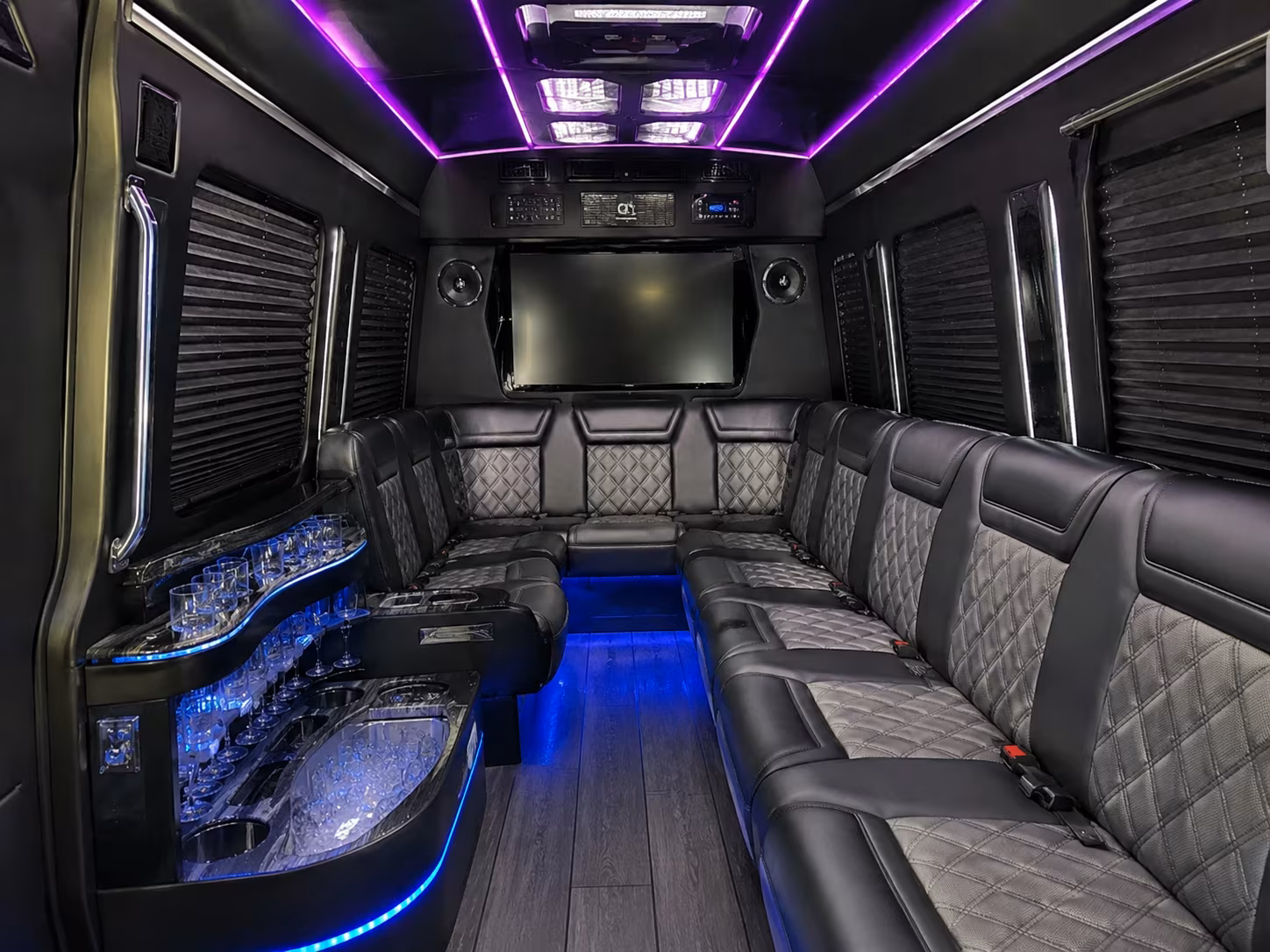 Minneapolis Corporate Transportation party bus exterior