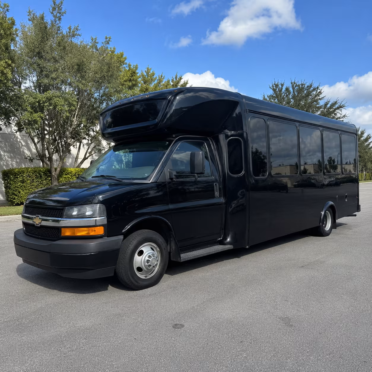 Minneapolis Prom & Homecoming Transportation party bus exterior