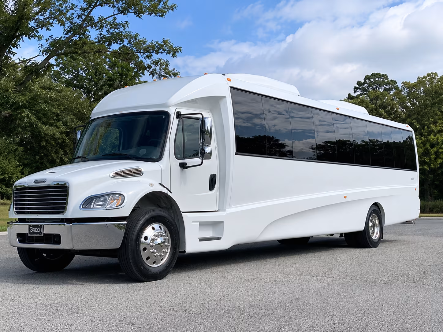 Minneapolis Sporting Event Transportation onboard seating