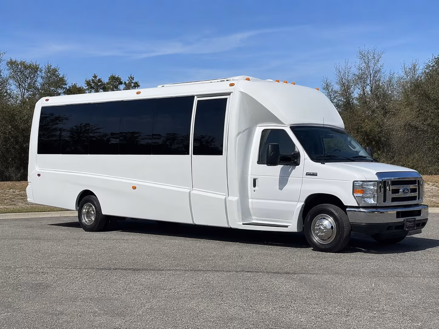 Minneapolis Wedding Transportation party bus exterior