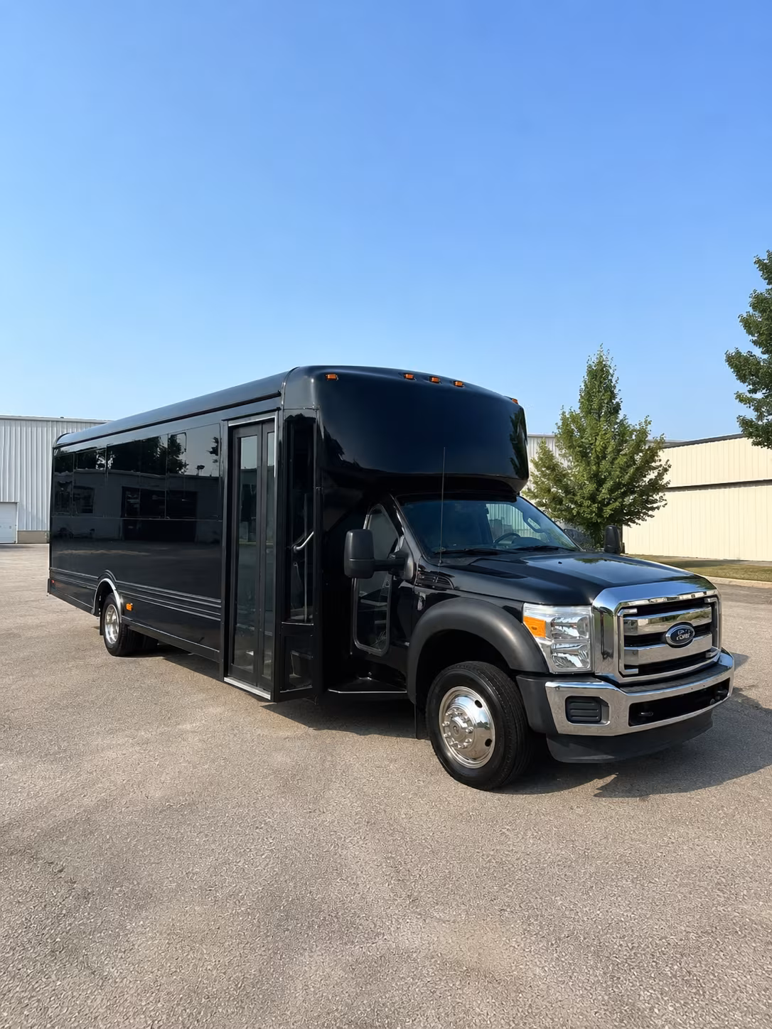 Minneapolis Winery Tour & Pub Crawl Transportation party bus interior