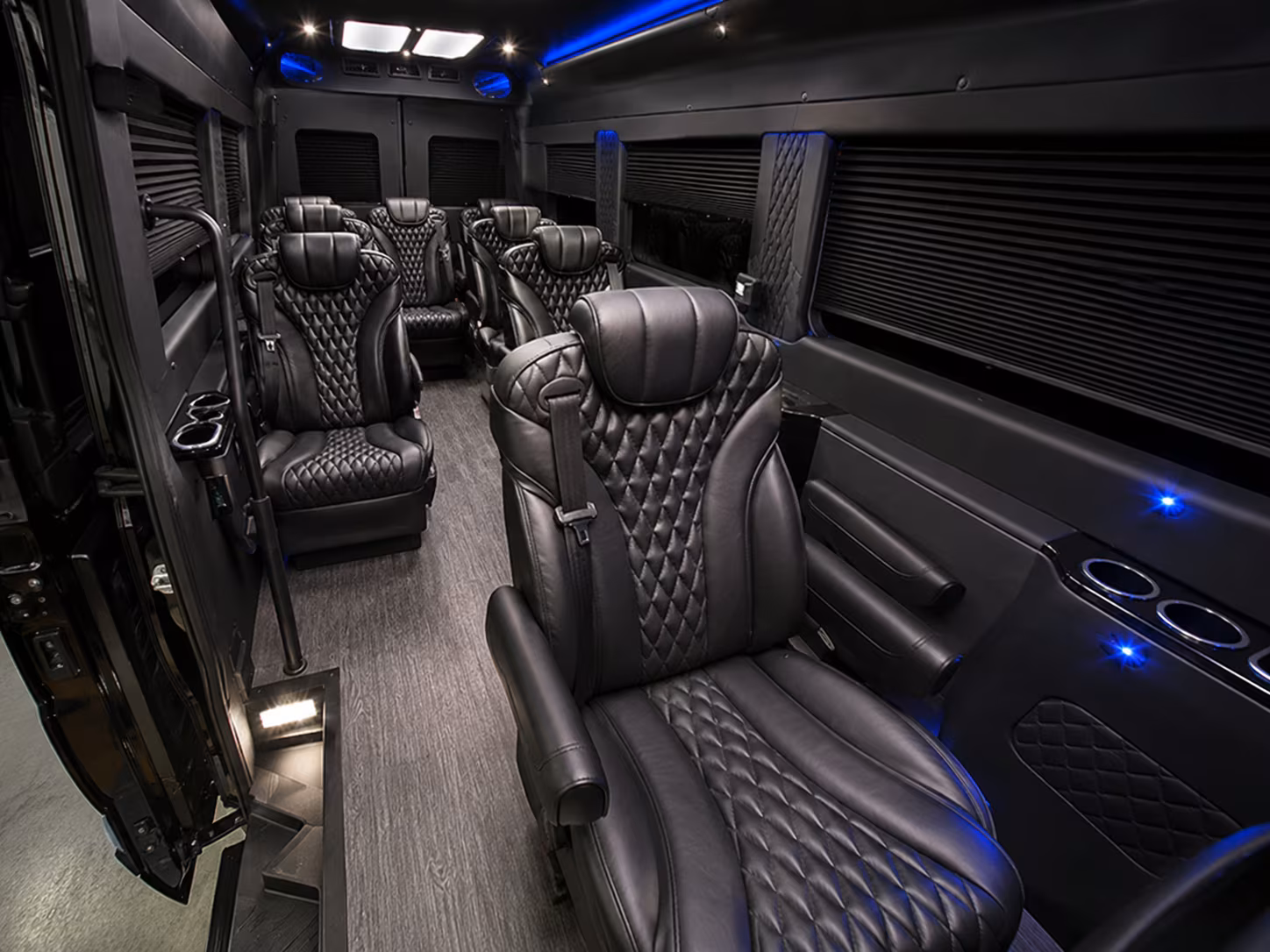Woodbury Airport Shuttles & Transportation
